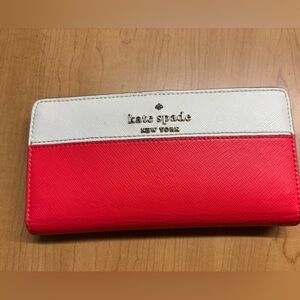 Kate Spade Vibrant Red and White Clutch slim wallet